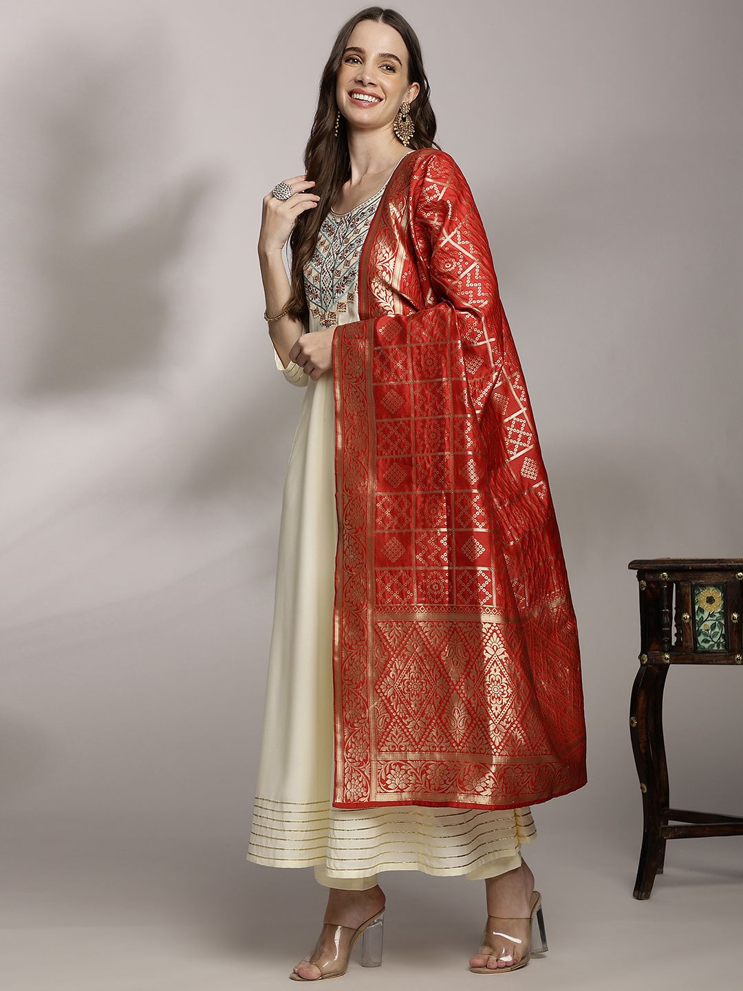 Anouk Women Floral Embroidered Kurta with Trousers & Dupatta