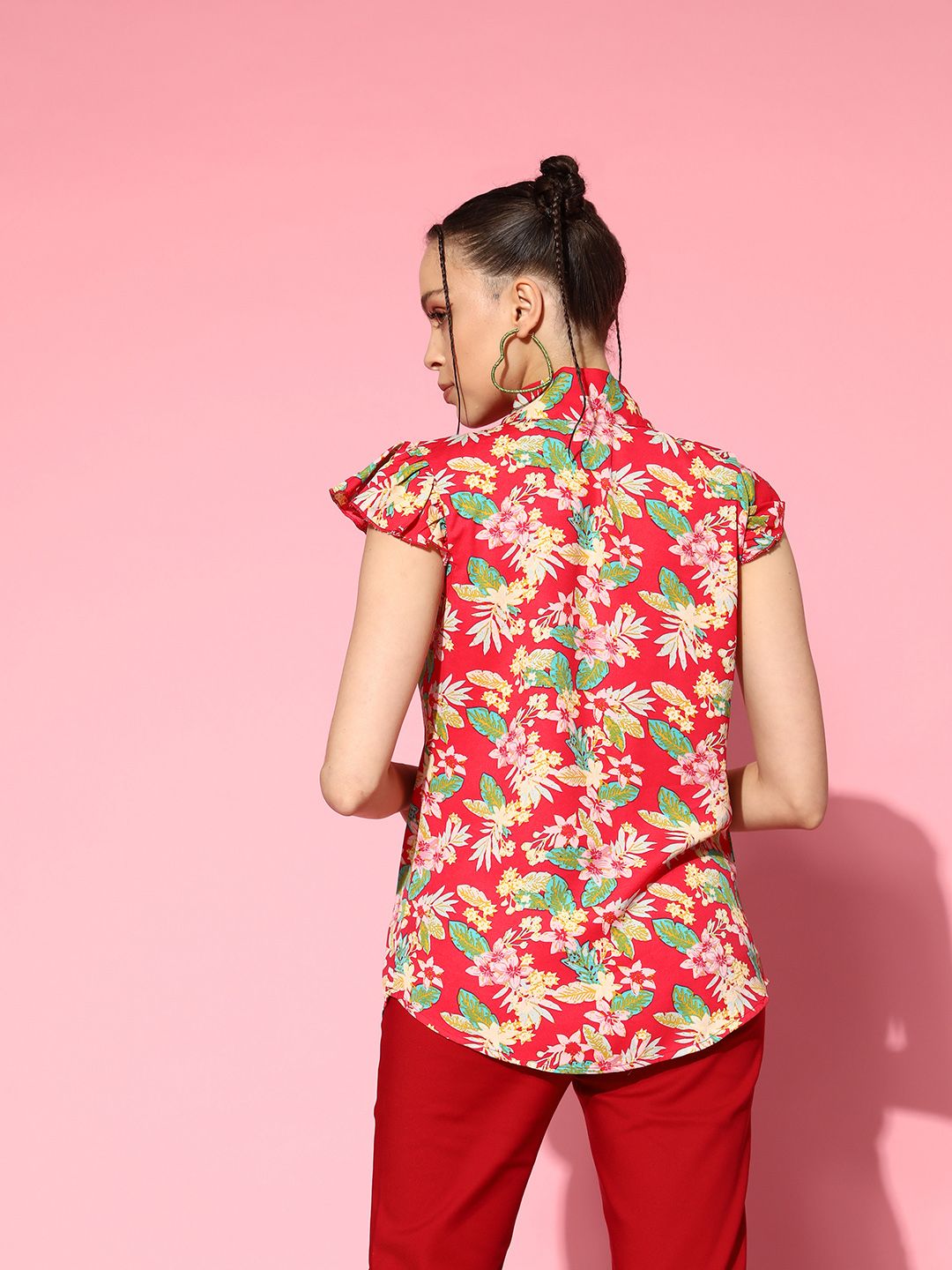 Berrylush Women Floral Print Tie-Up Neck Ruffles Crepe Top