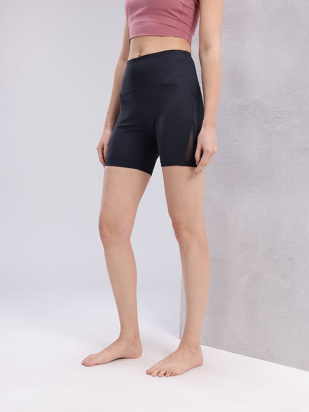 HRX by Hrithik Roshan Women Mid-Rise Rapid-Dry Yoga Shorts