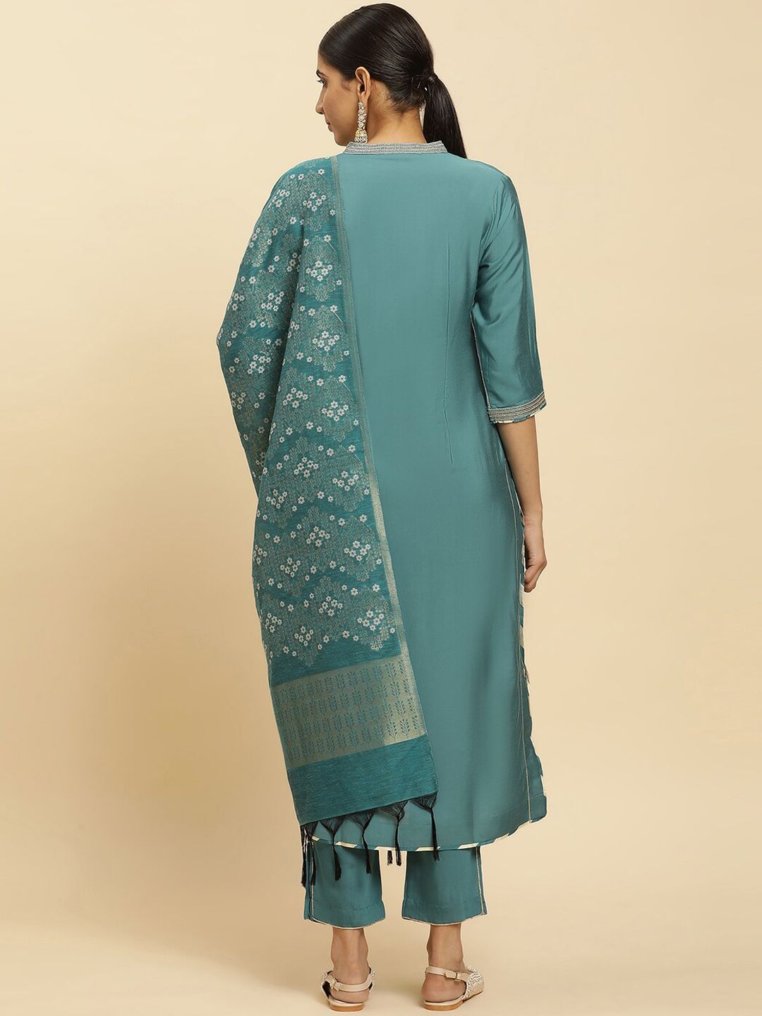 W V-Neck Kurta With Trousers & Dupatta