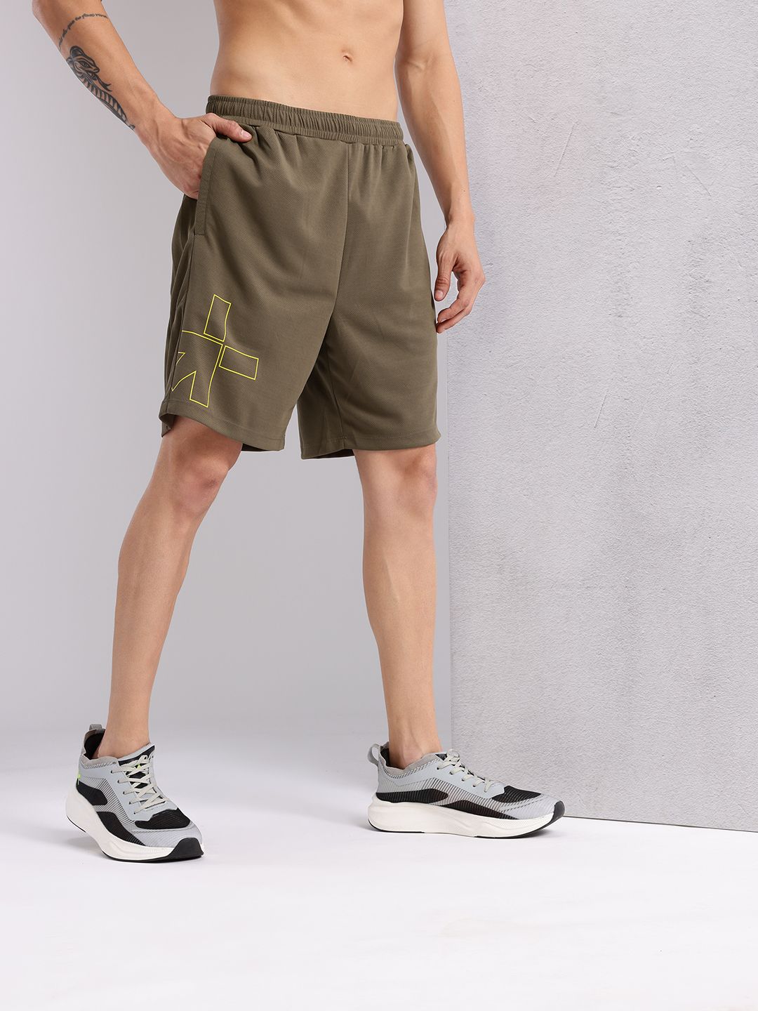 HRX by Hrithik Roshan Men Brand Logo Printed Mid-Rise Rapid-Dry Training Shorts