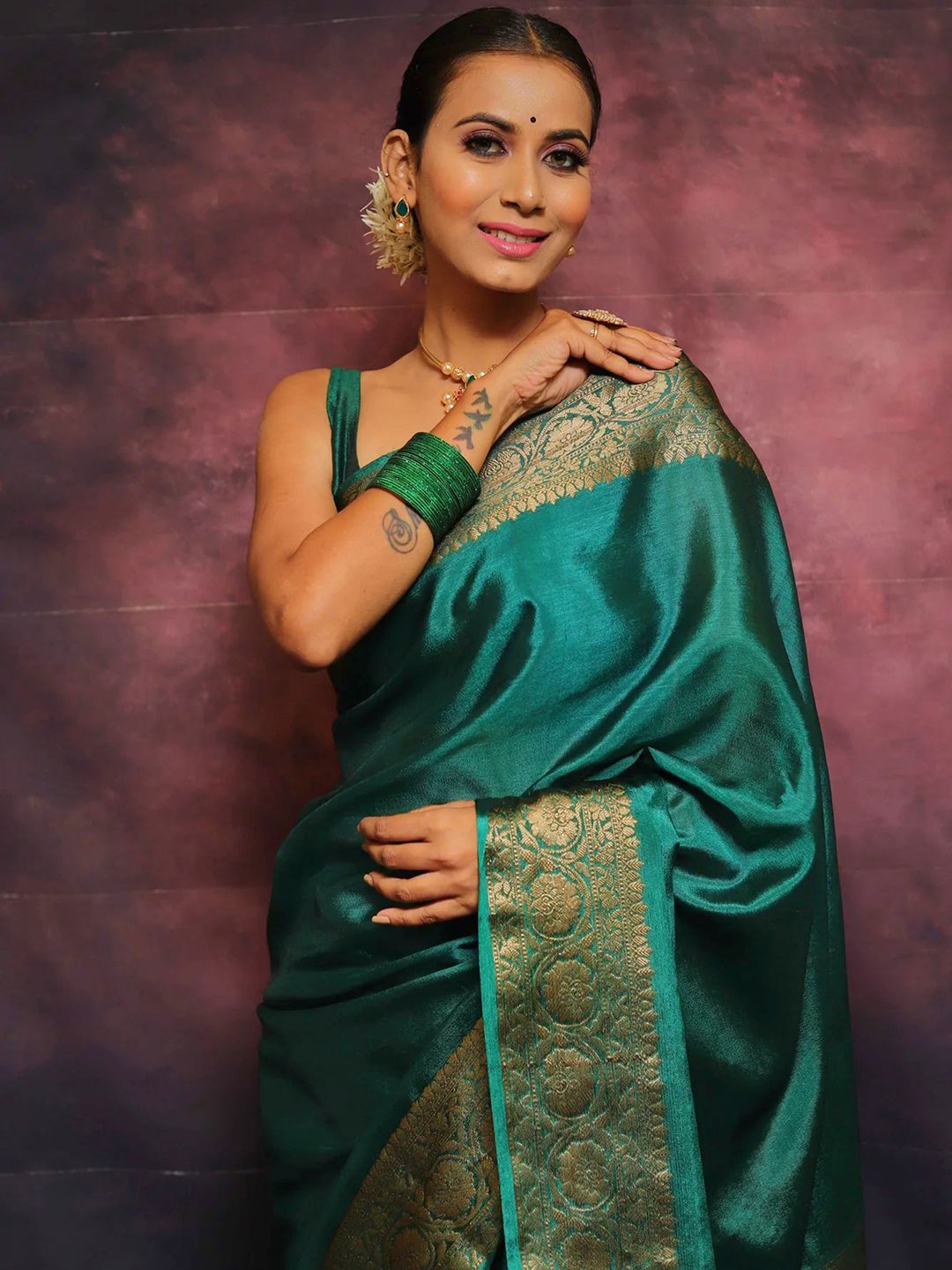 KALINI Zari Banarasi Saree