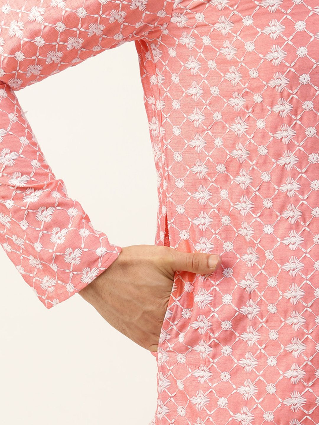 SOJANYA Men Pink & White Embroidered Thread Work Kurta with Churidar & Nehru Jacket