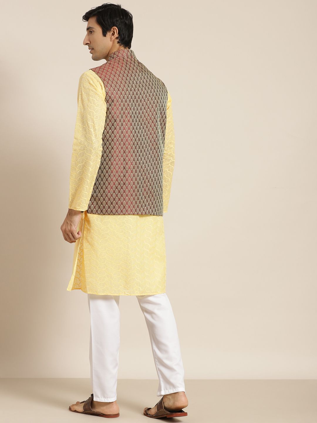 SOJANYA Men Yellow Chikankari Pure Cotton Kurta with Churidar & Nehru Jacket