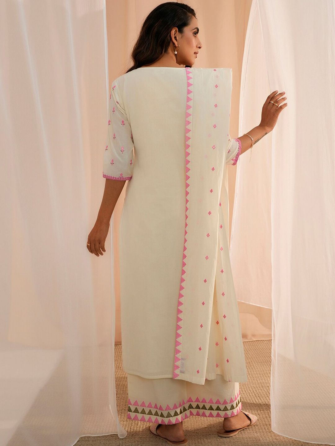 Libas Floral Embroidered Thread Work Pure Cotton Kurta With Palazzos & Dupatta