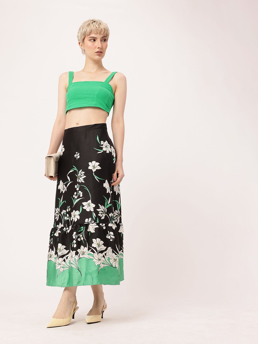 DressBerry Crinkle Chaos Smocked Crop Top