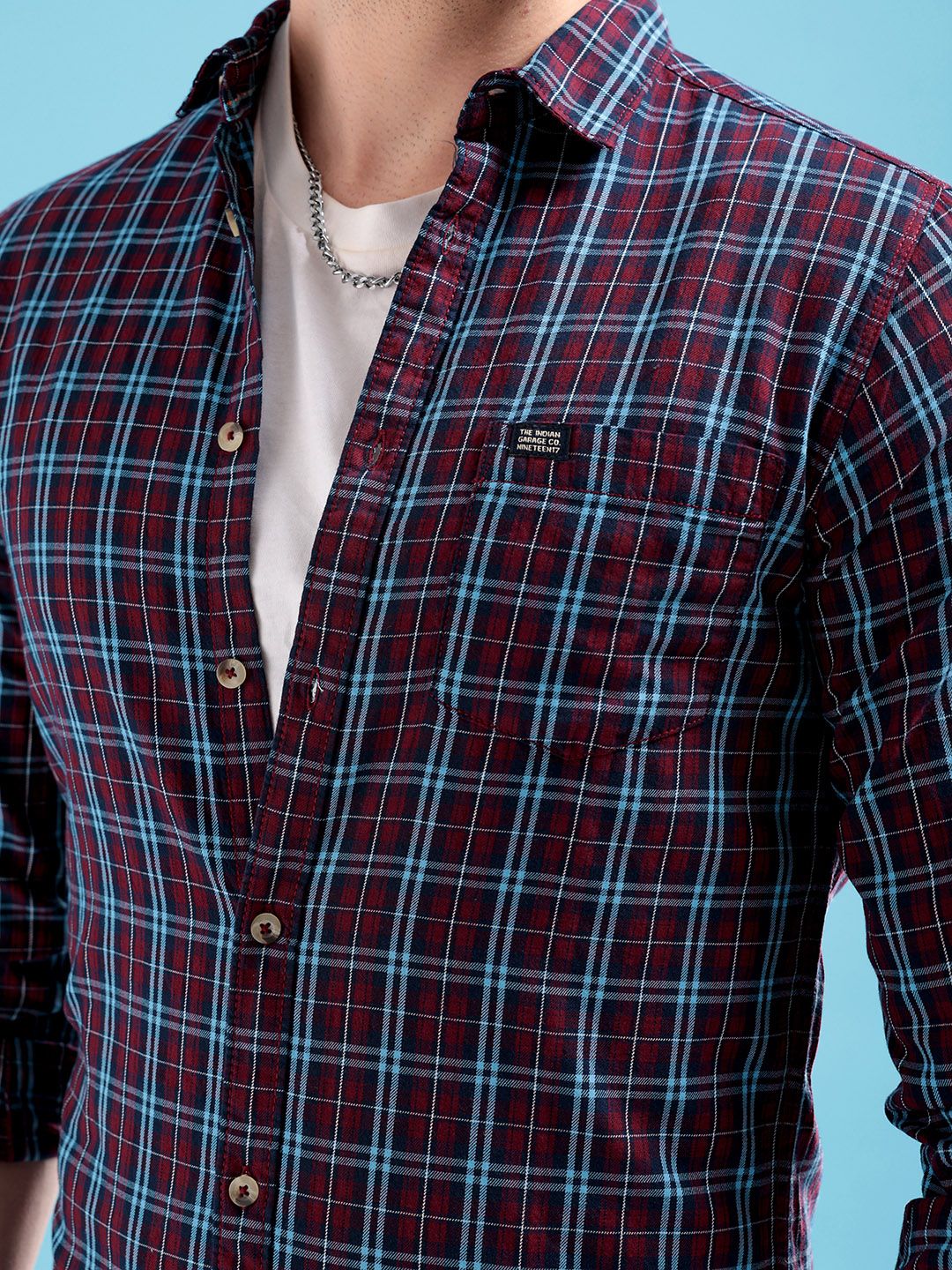 The Indian Garage Co Men Maroon & Blue Regular Fit Checked Casual Shirt