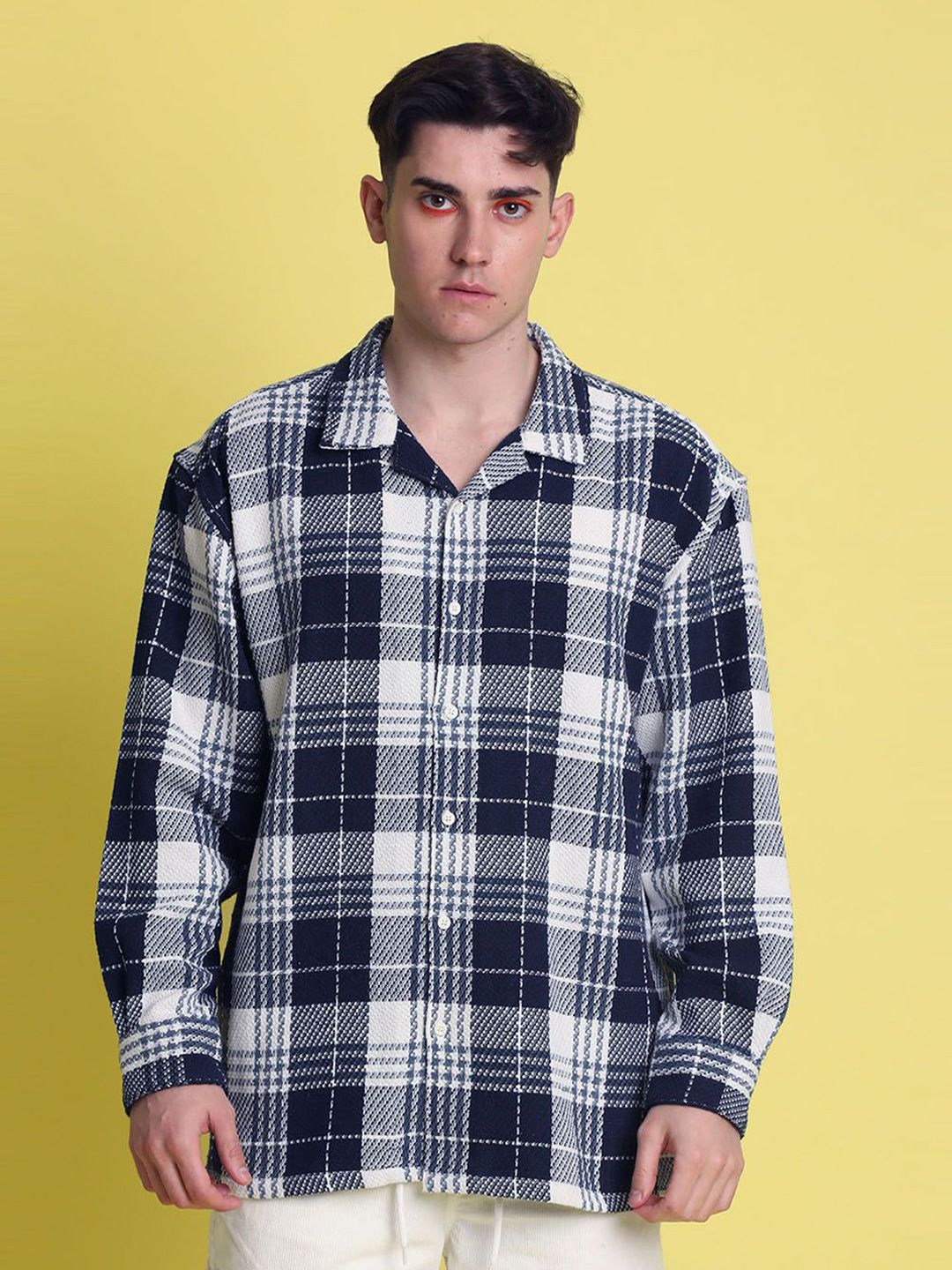 Bene Kleed Men Tartan Checked Relaxed Fit Textured Casual Shirt