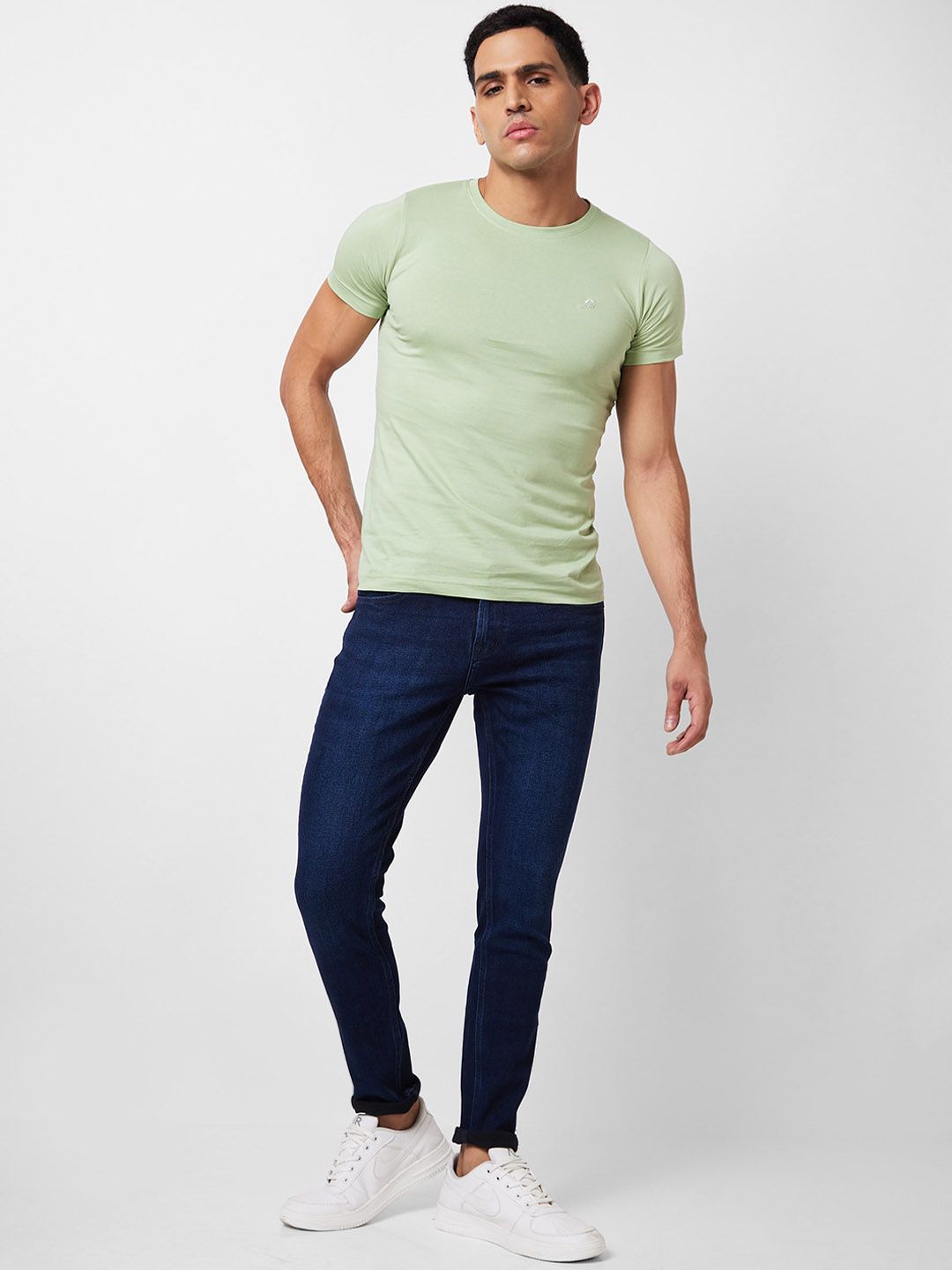 SPYKAR Men Slim Fit Low-Rise Clean Look Whiskers Stretchable Jeans