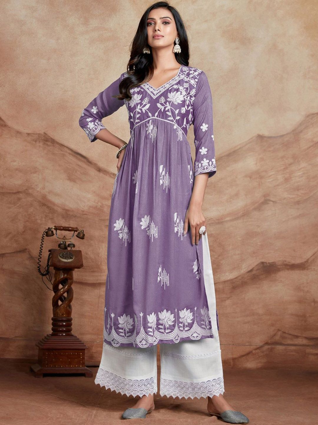 KALINI Women Chikankari Embroidery Kurta
