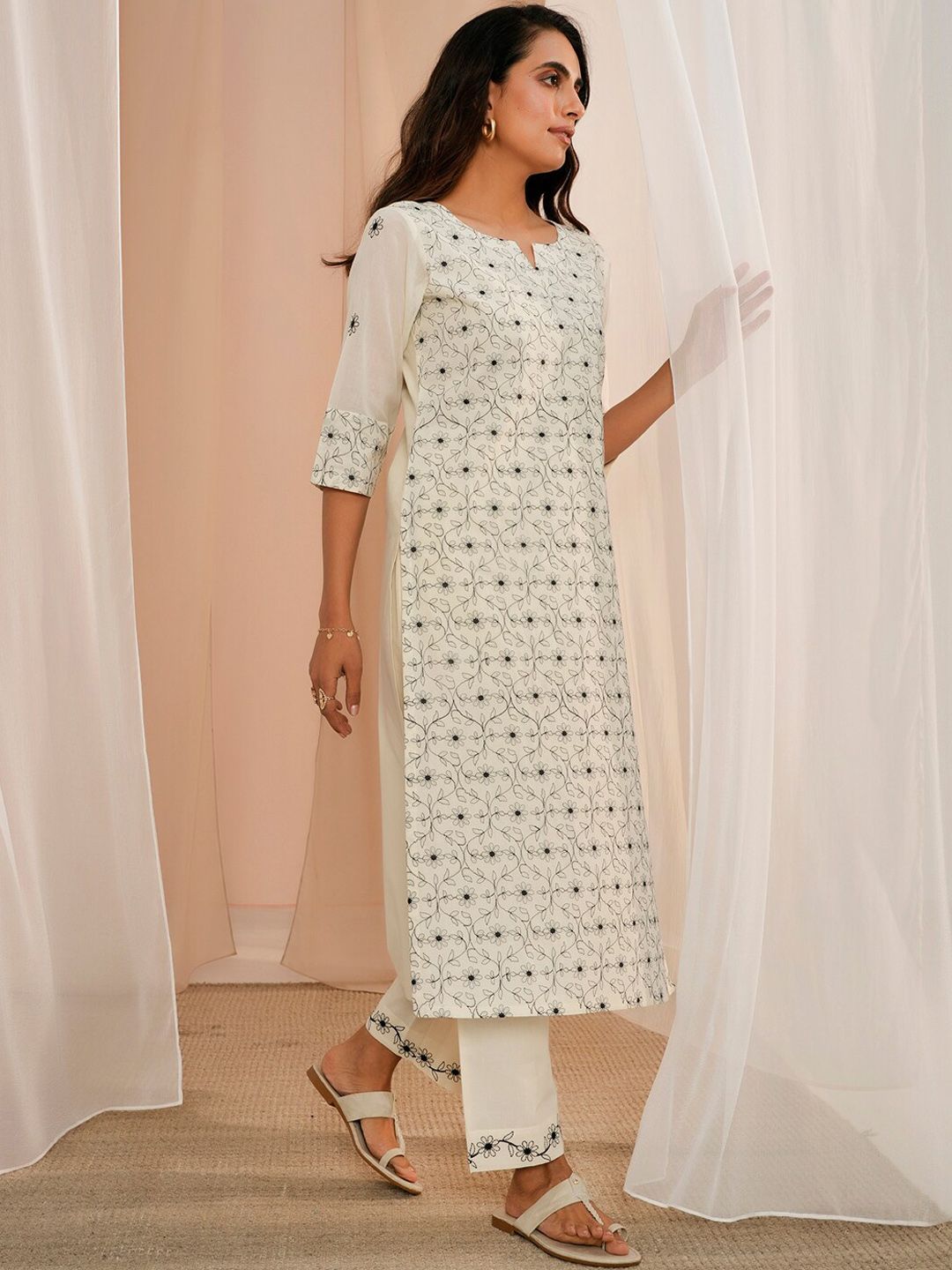 Libas Floral Embroidered Regular Thread Work Pure Cotton Kurta With Trousers & Dupatta