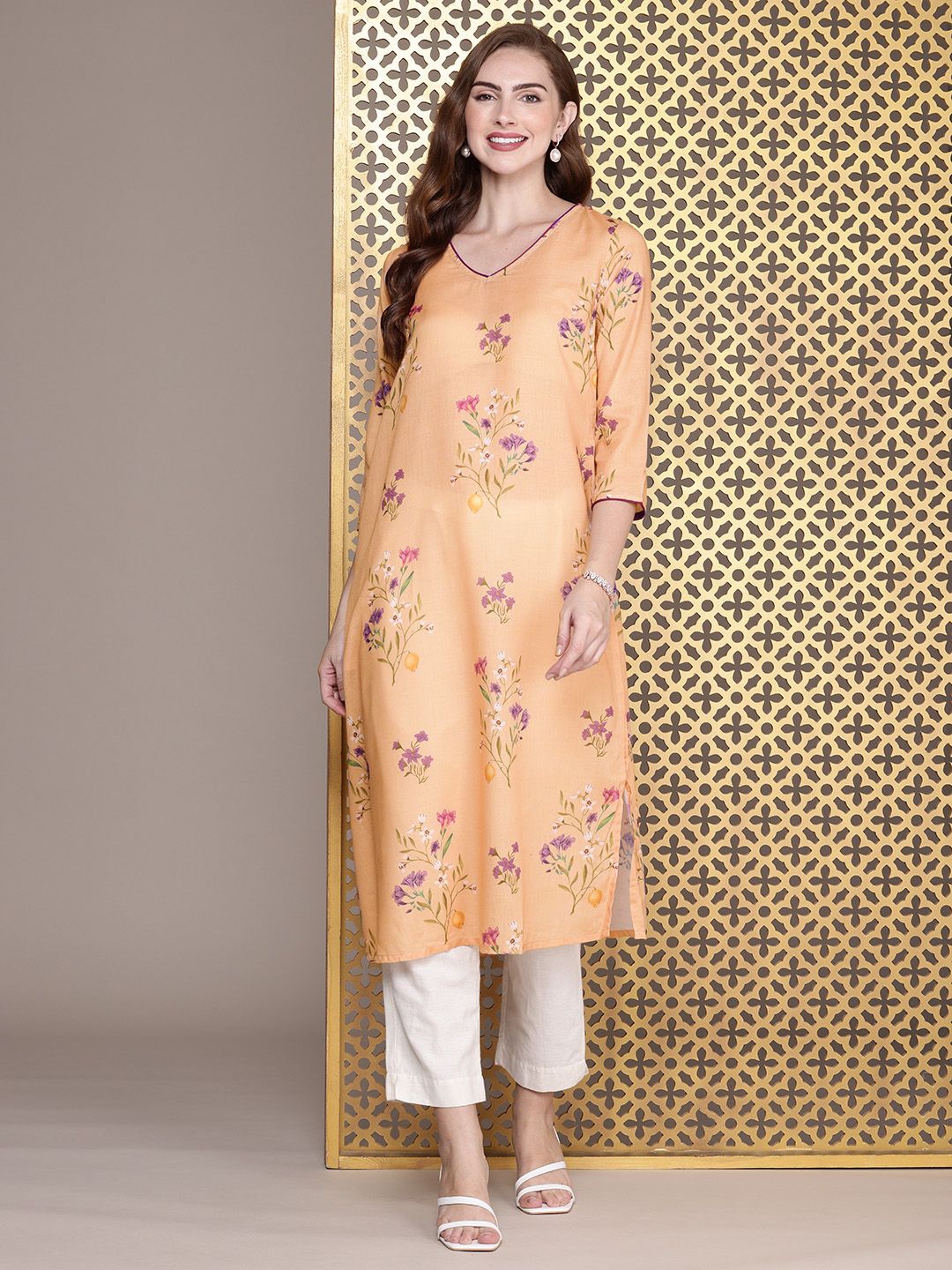 House of Pataudi Floral Printed Jashn Kurta