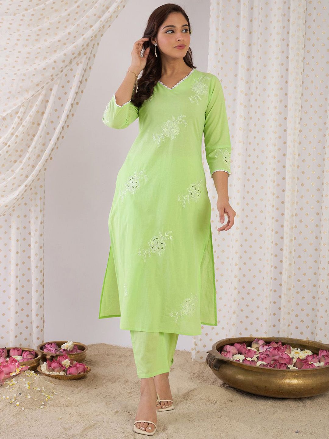 Indo Era Floral Printed V-Neck Pure Cotton Straight Kurta With Trousers
