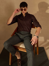 DENNISON Men Coffee Brown Comfort Regular Fit Solid Formal Shirt