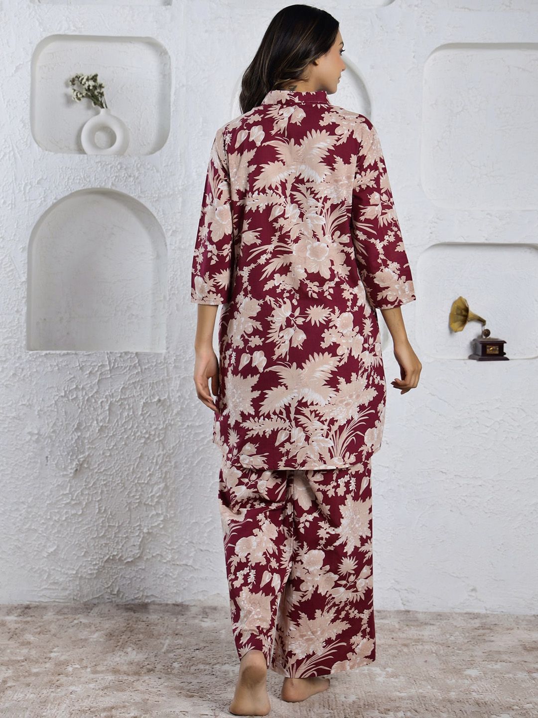 SANSKRUTIHOMES Maroon Floral Printed Pure Cotton Shirt with Lounge Pants