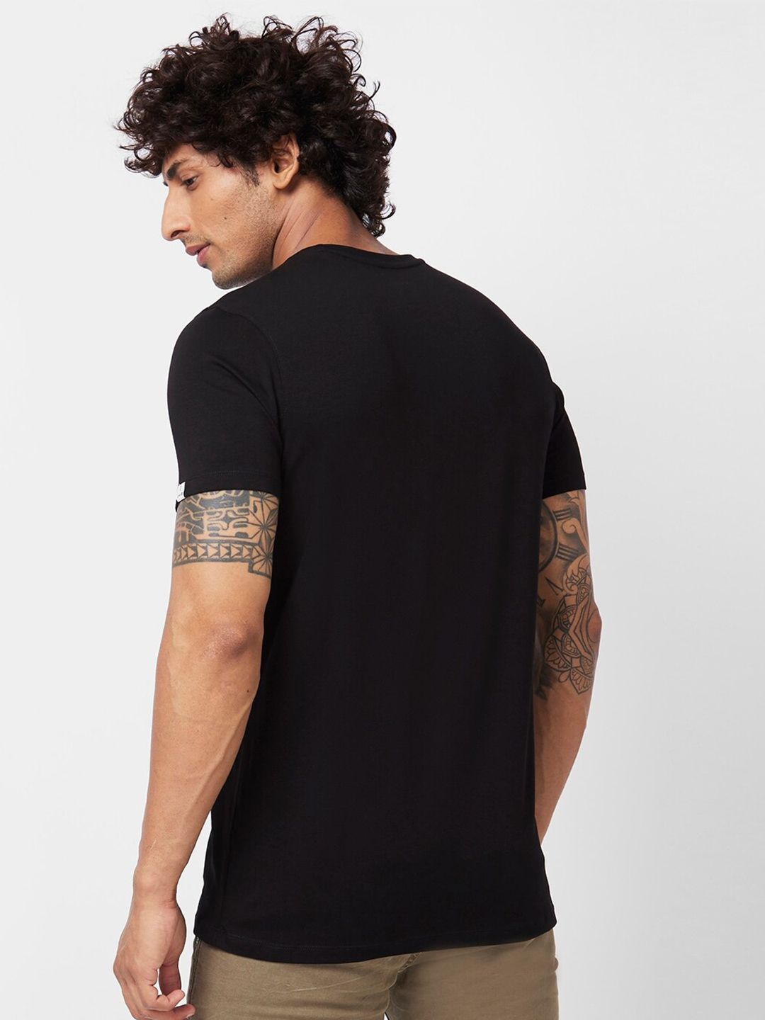 SPYKAR Graphic Printed Slim Fit Cotton T-shirt