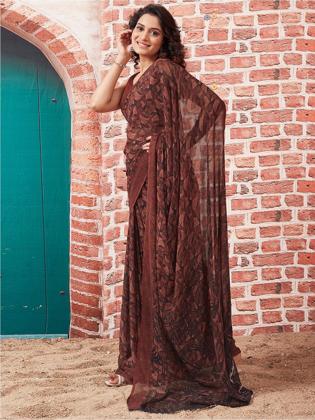 KALINI Geometric Printed Saree