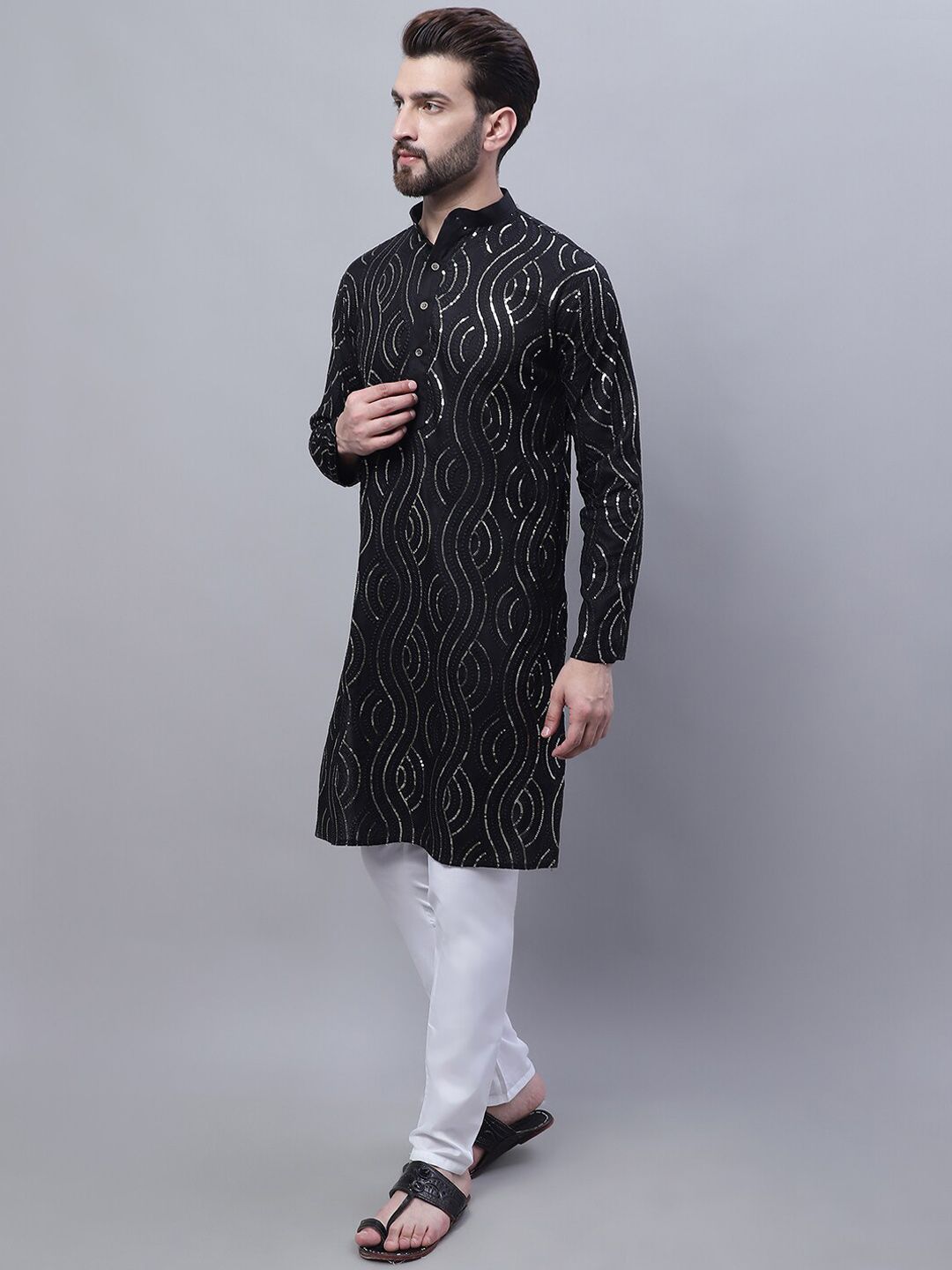 SOJANYA Kurta Kapas Tulen Bersulam Labuci dan Churidar dengan Jaket Nehru