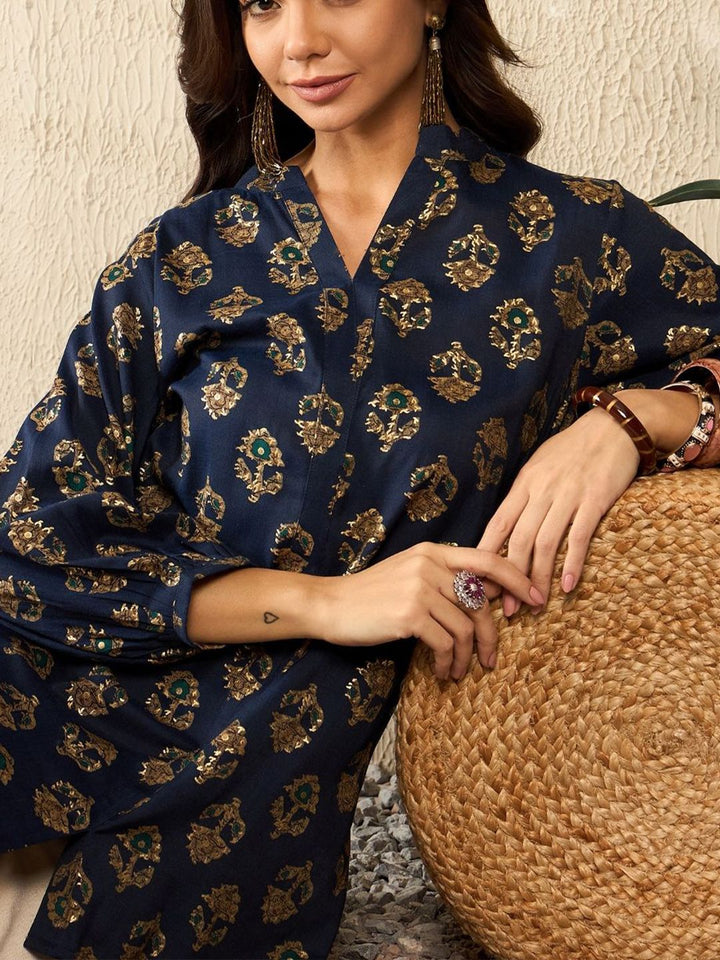 KALINI Women Floral Printed Mandarin Collar Top