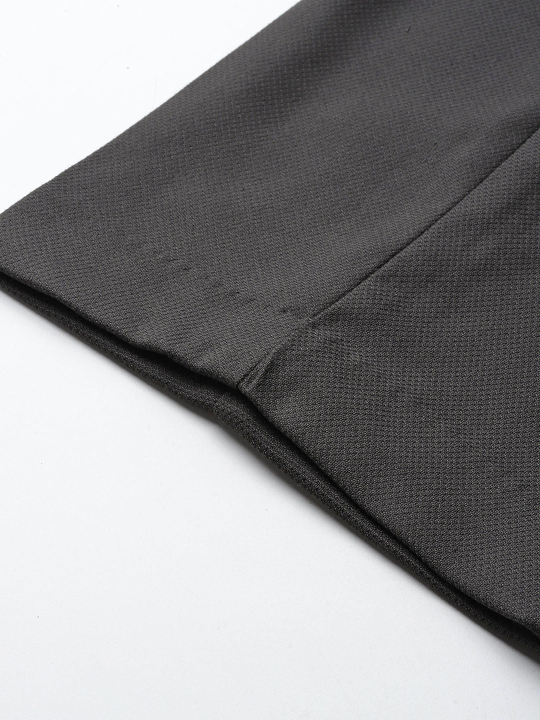 The Indian Garage Co. X Luxe Men Textured Regular Fit Formal Trousers