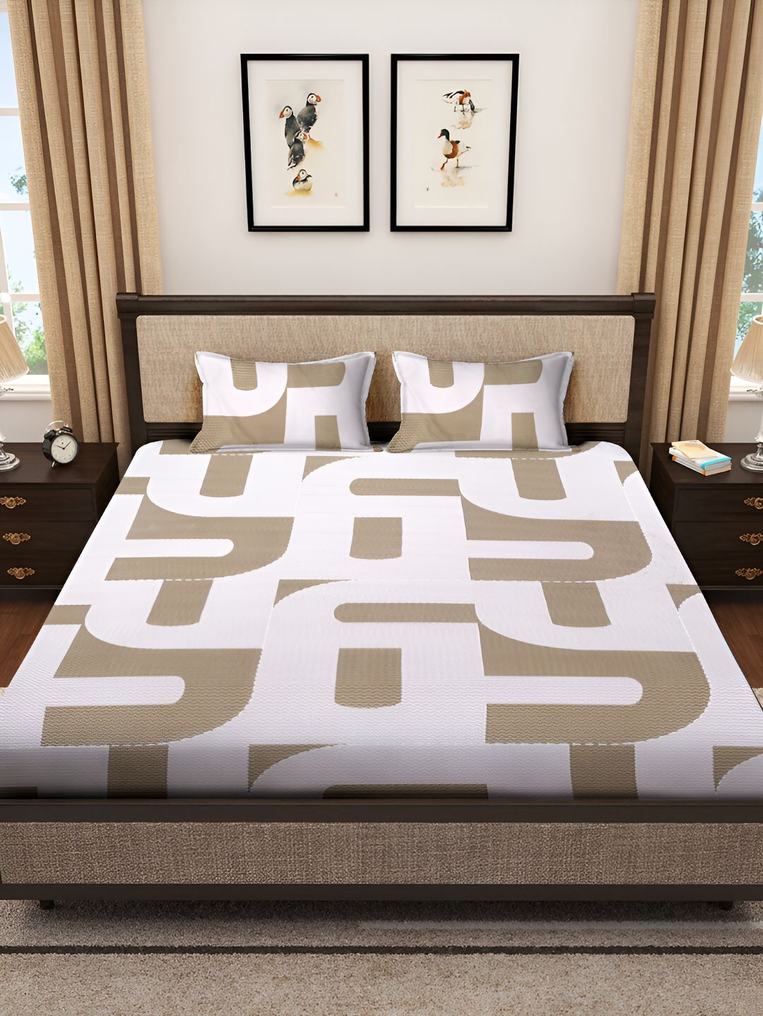 KLOTTHE Brown & White Abstract Printed 300TC Super King Bedsheet With 2 Pillow Covers