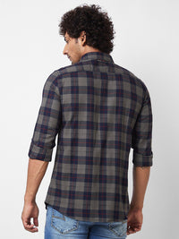 Spykar Men Opaque memeriksa baju kasta kapas