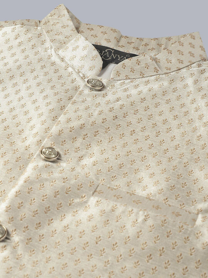 SOJANYA Men Ethnic Motifs Embroidered Pure Cotton Kurta With Churidar & Nehru Kurta