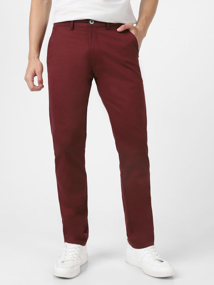 Urbano Fashion Men Maroon Slim Fit Solid Chinos