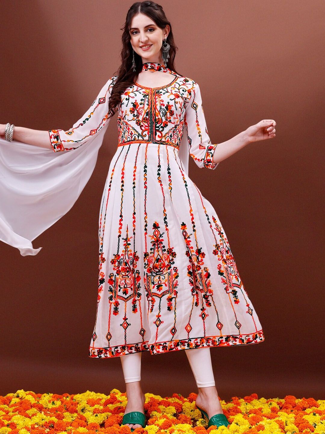 Kalini Chikankari Sulaman Georgette Anarkali Kurta & Dupatta