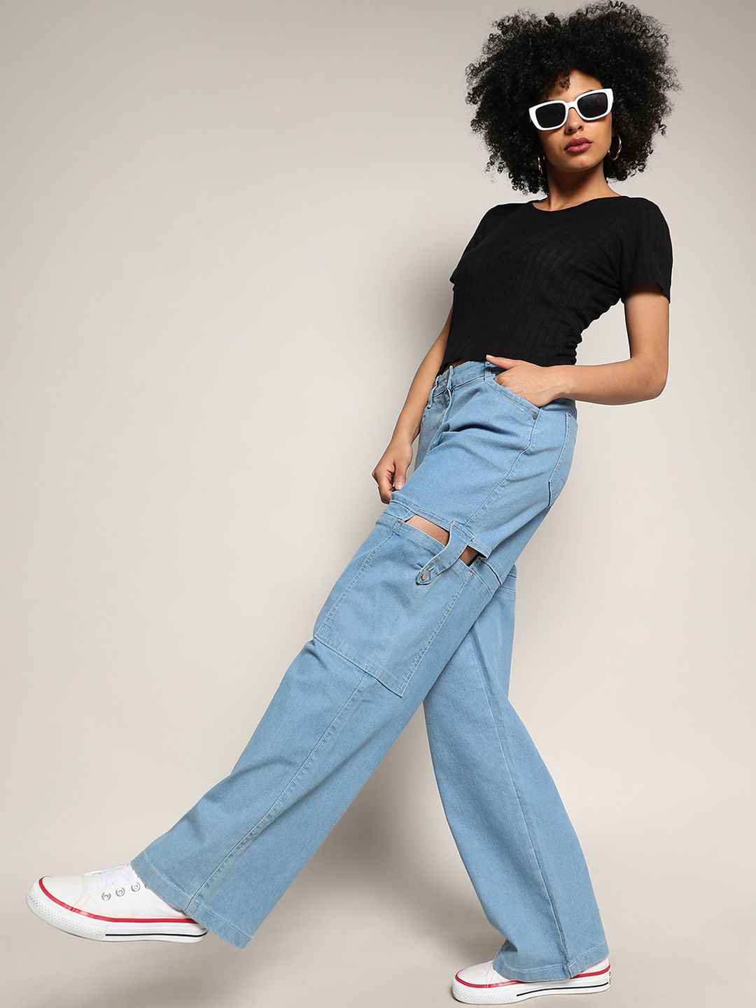Campus Sutra Women Blue Smart Mid-Rise Clean Look Light Fade Stretchable Cutout Jeans