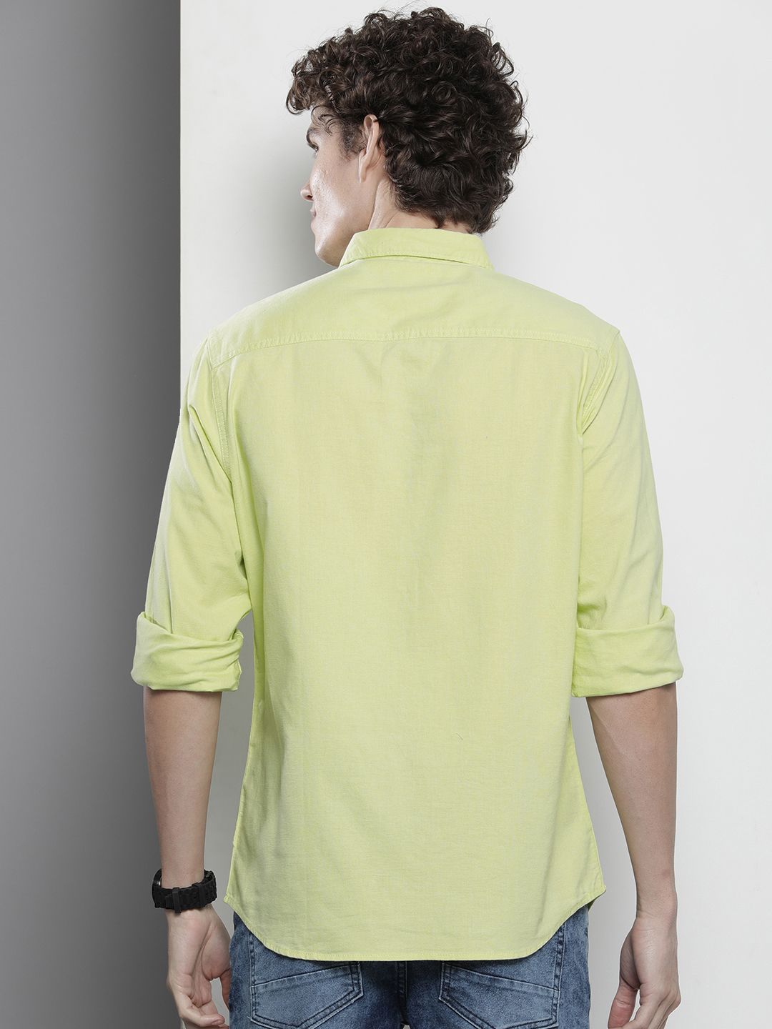 The Indian Garage Co Men Green Solid Casual Shirt
