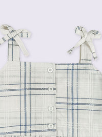 Moms Love Infant Girls Cotton Checked Top with Shorts