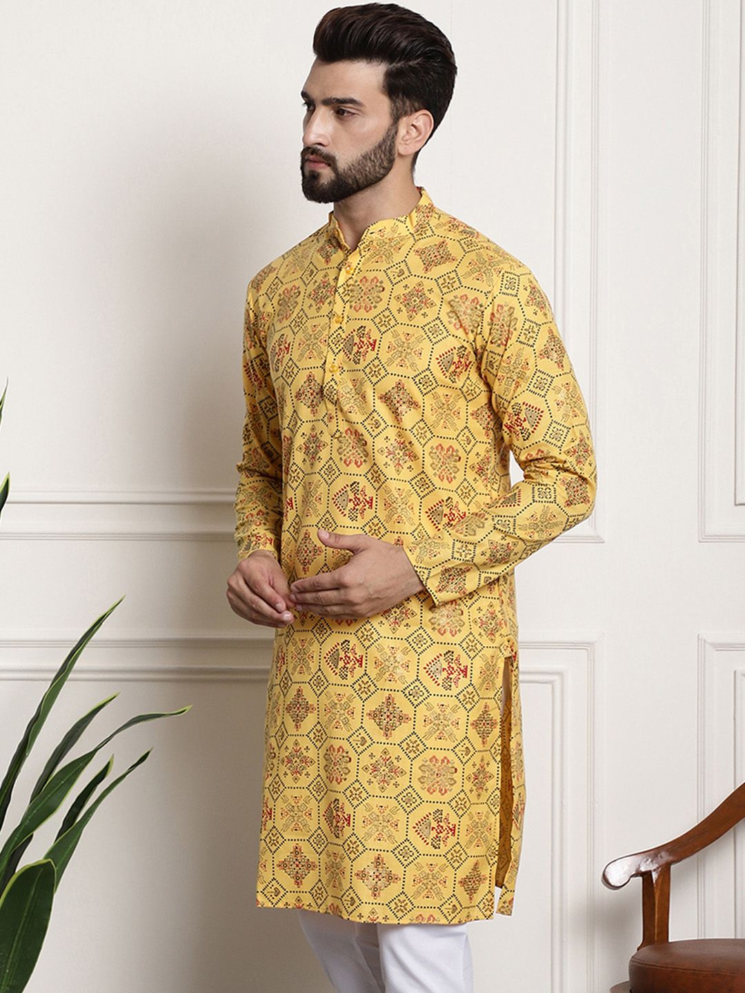 SOJANYA Ethnic Motifs Printed Band Collar Long Sleeves Straight Kurta