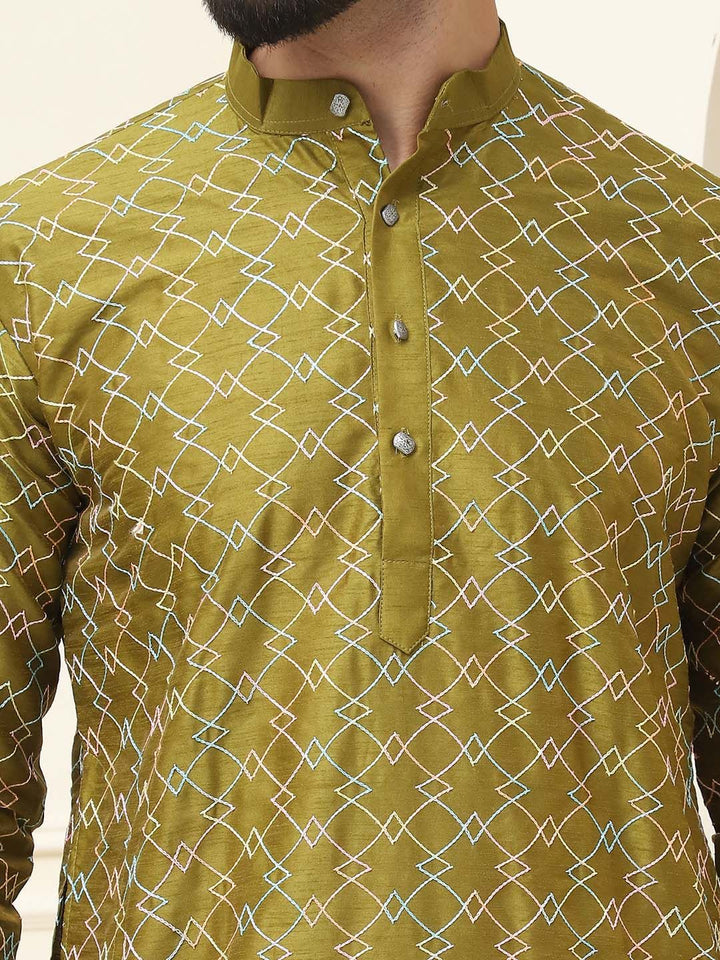 SOJANYA Kurta Kolar Bersulam Motif Etnik