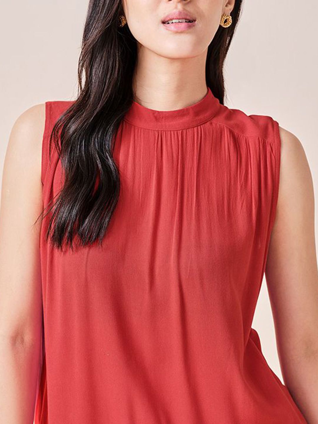AND Women Solid High Neck Sleeveless Top