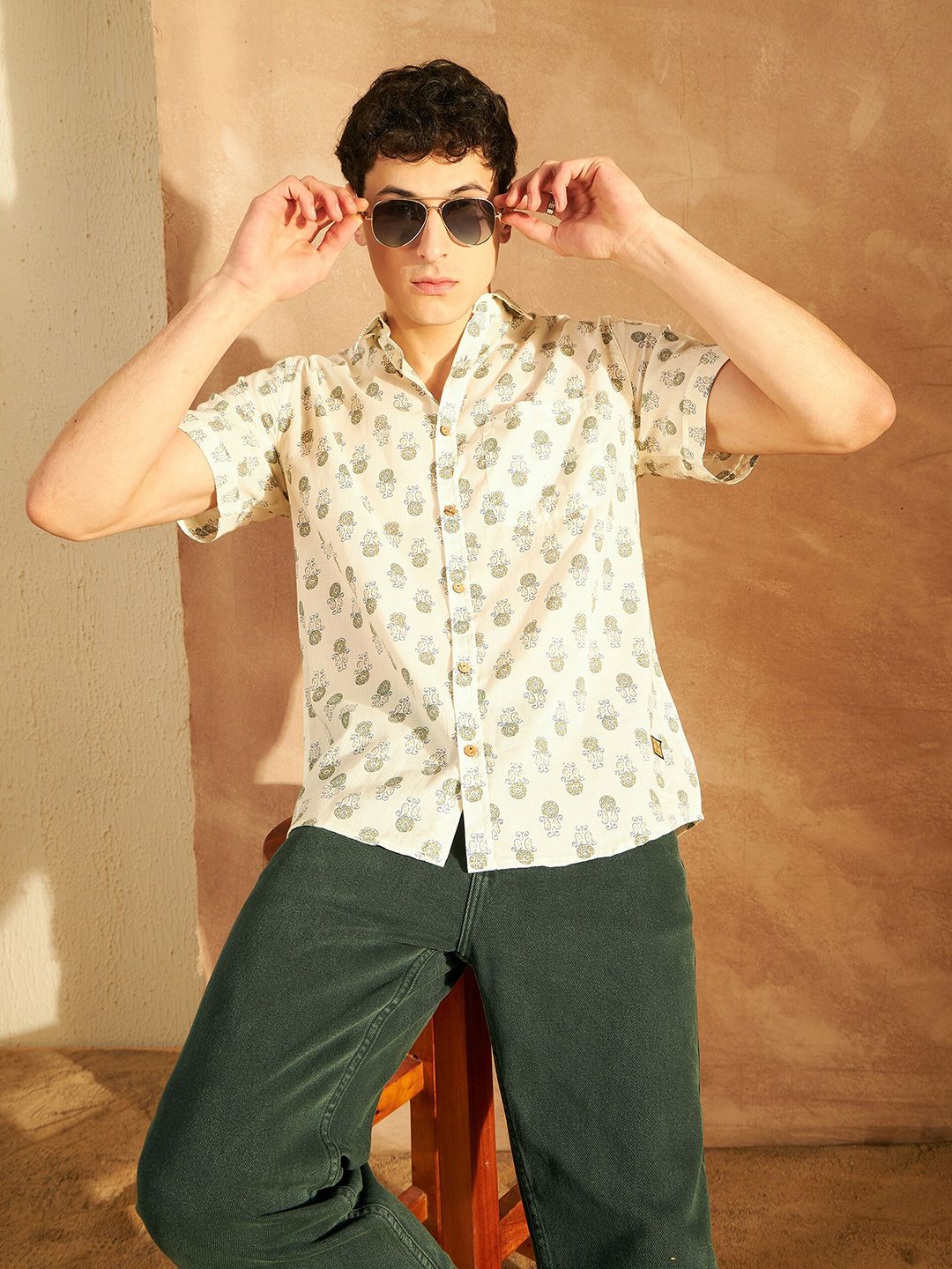DENNISON Smart Ethnic Motifs Printed Spread Collar Cotton Oversized Lightweight Shirt