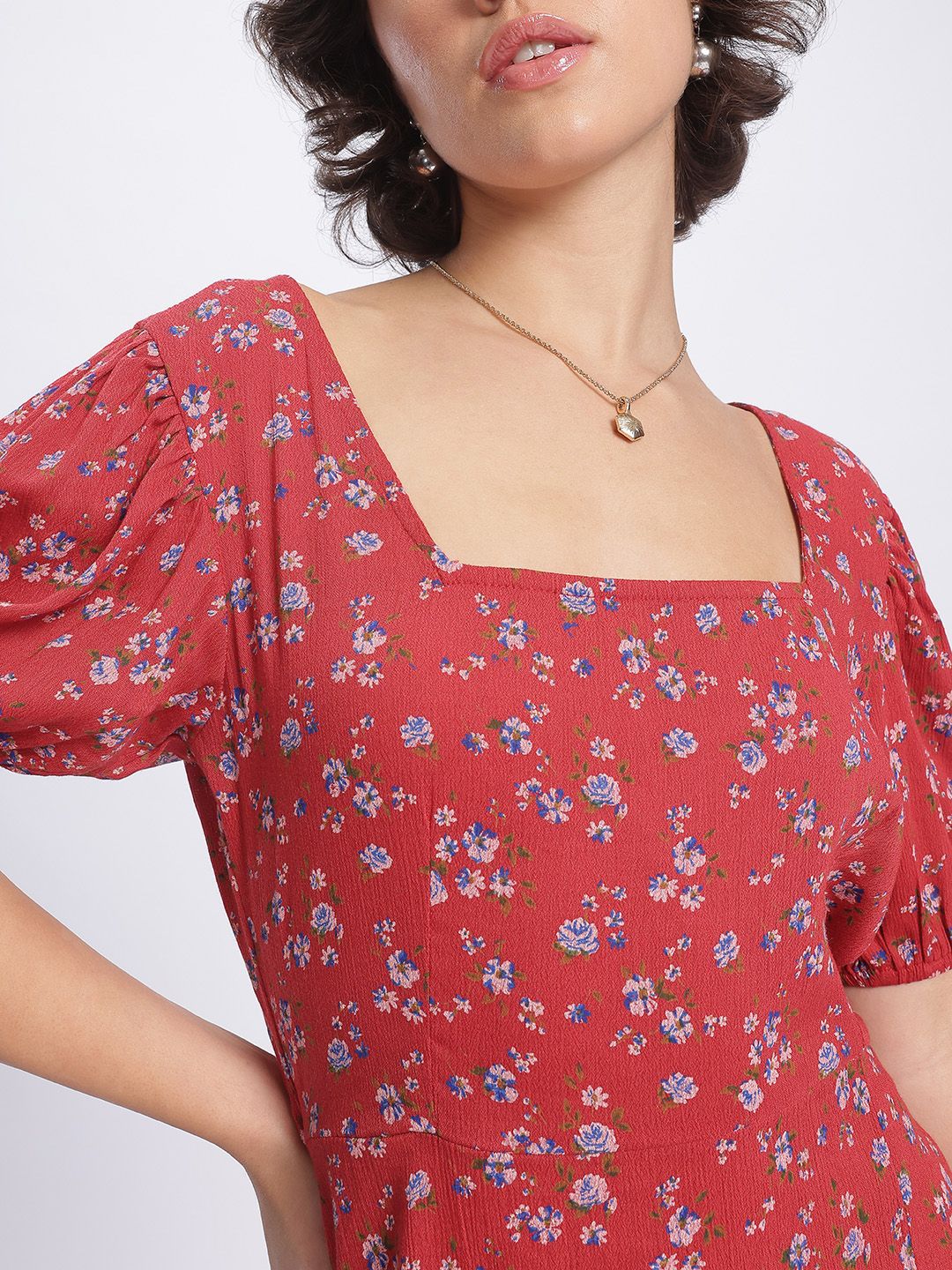 DressBerry Floral Fantasy Cut Out Detail Midi Dress