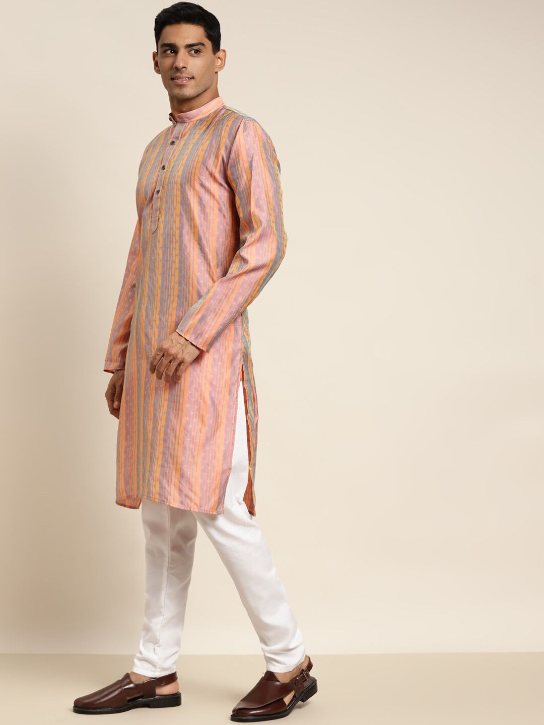SOJANYA Men Peach-Coloured Thread Work Kurta