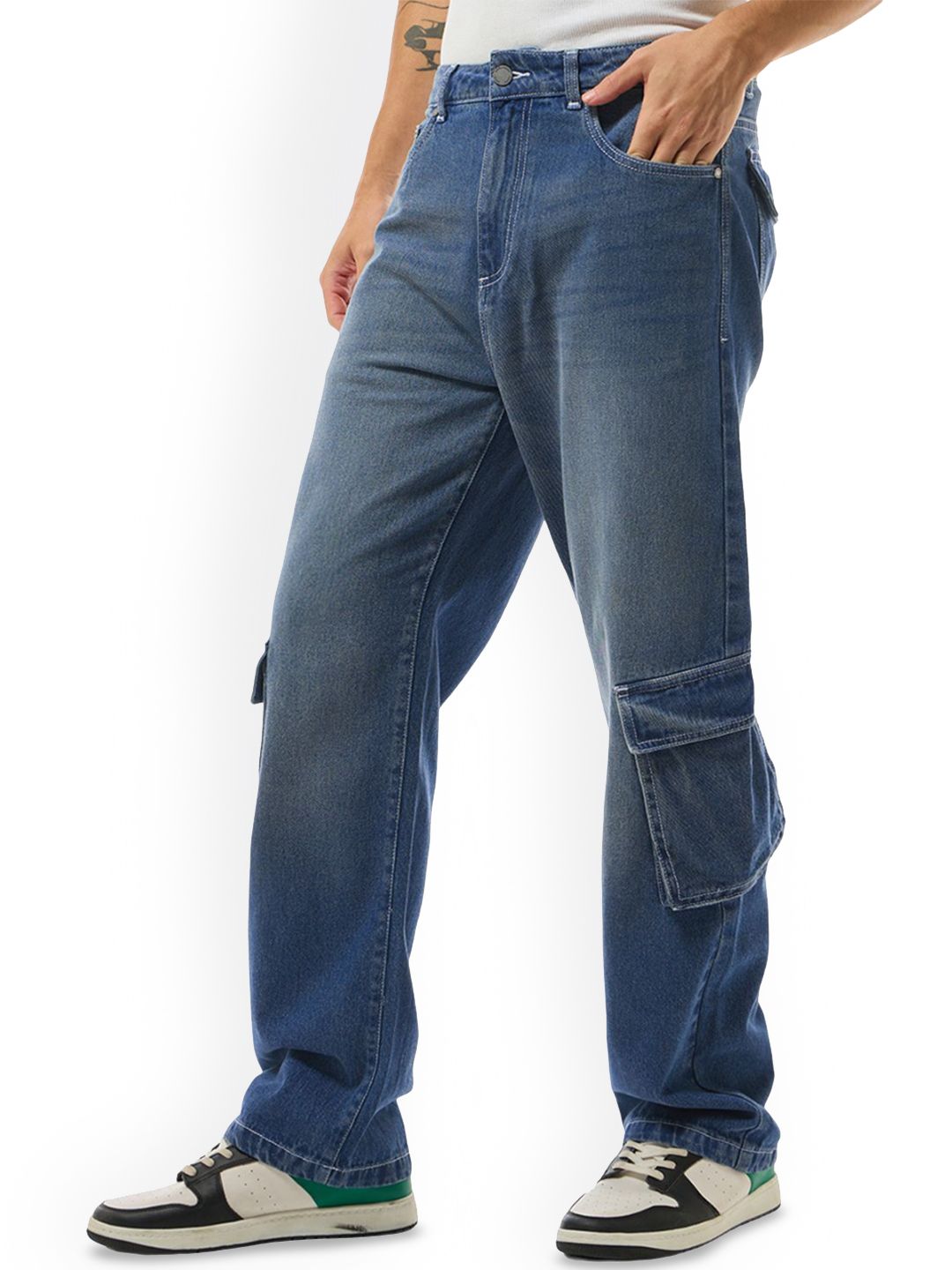 Bewakoof Men Straight Fit Cargo Jeans