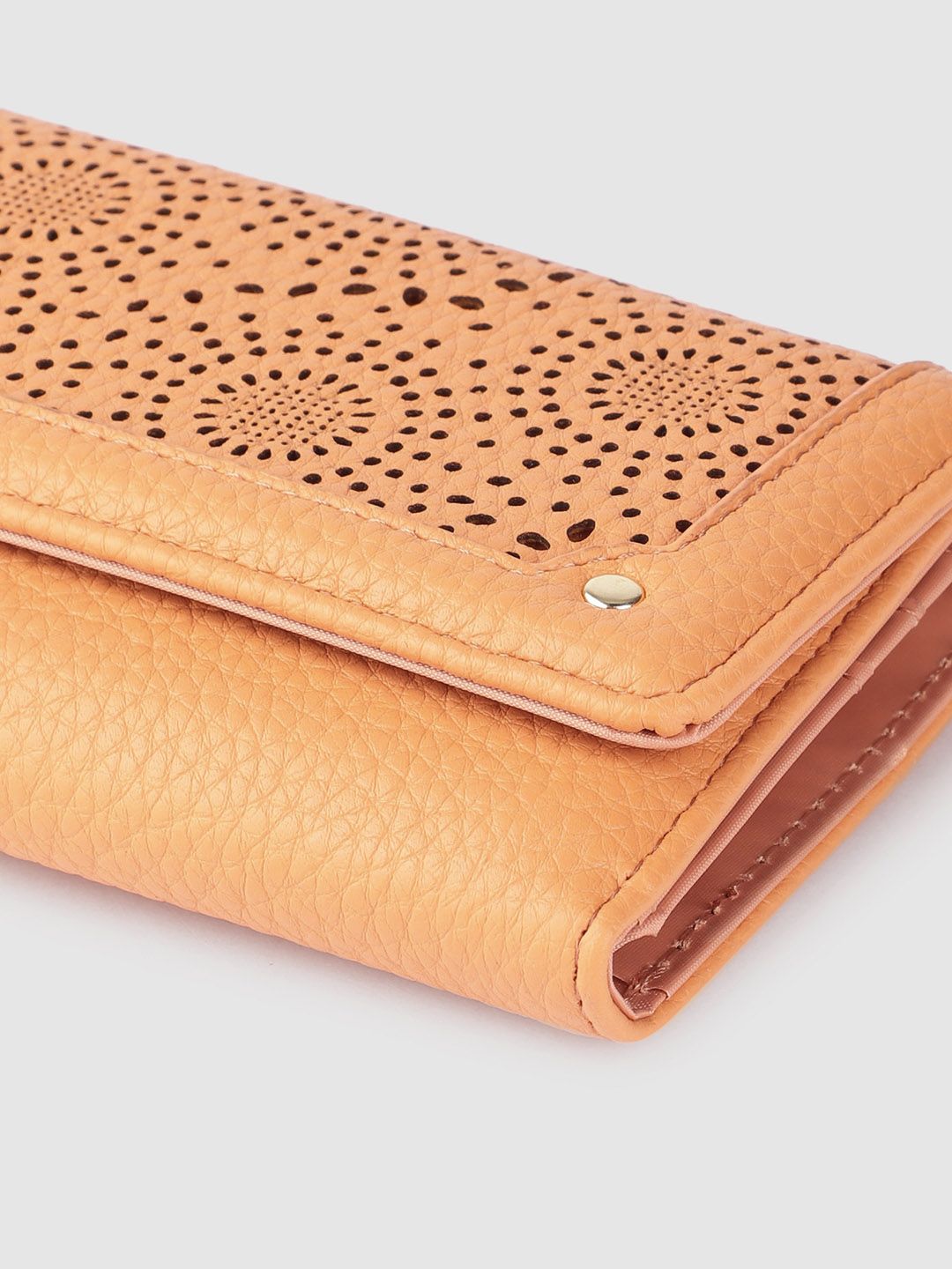 Lino Perros Women Laser Cut Detail Three Fold Wallet
