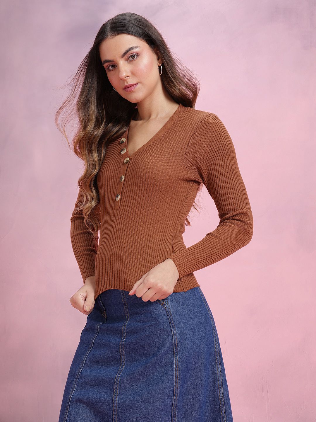 DressBerry V-Neck Ribbed Acrylic Pullover