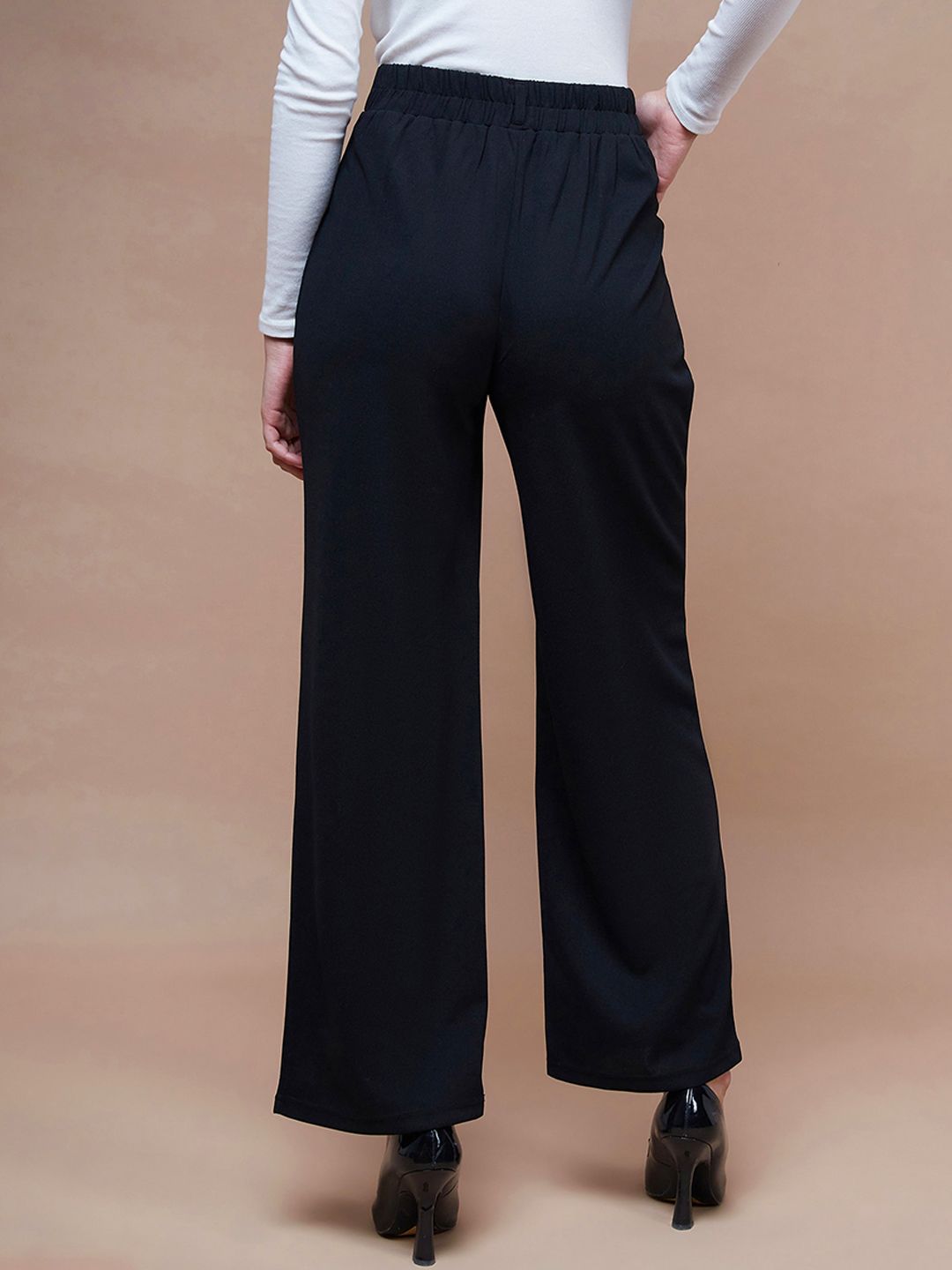 SASSAFRAS BASICS Women Straight Fit Parallel Trousers