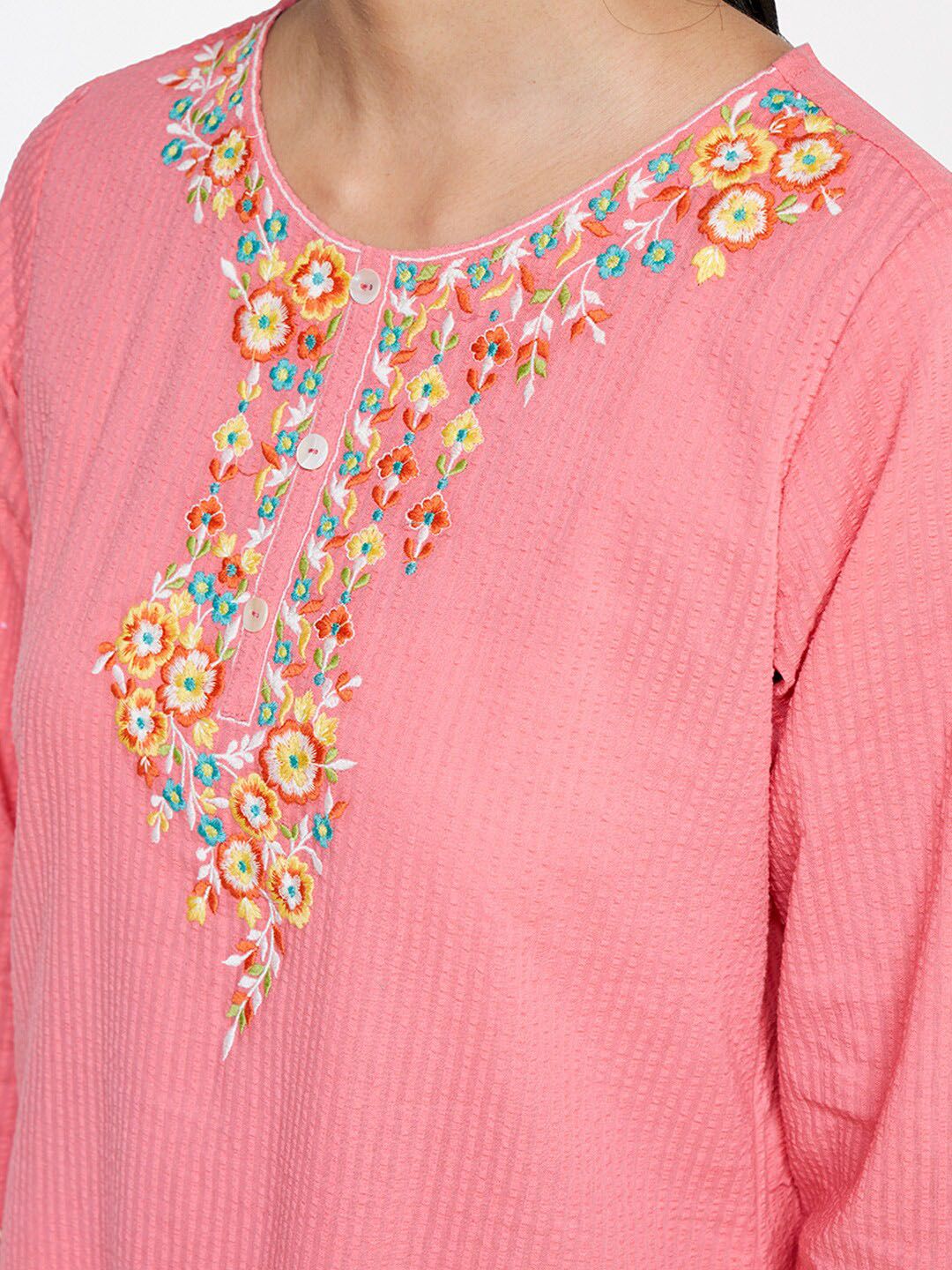 Global Desi Women Cotton Floral Embroidered Kurta
