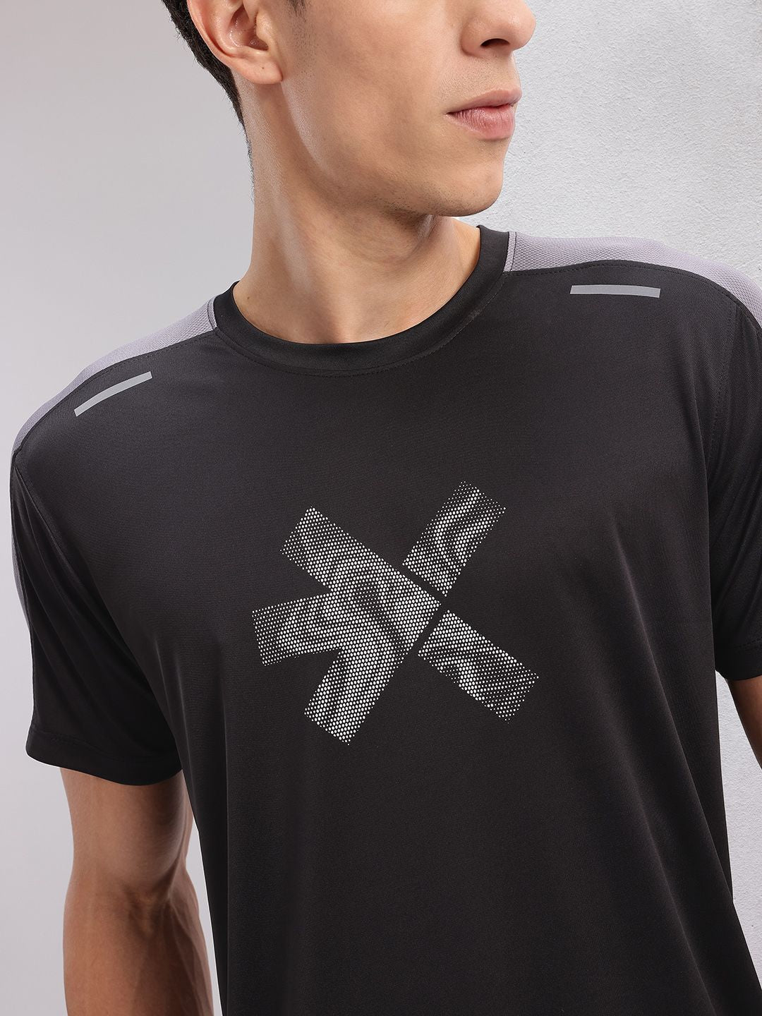 HRX by Hrithik Roshan Brand Logo Printed Rapid-Dry Training T-shirt with Panelling Detail