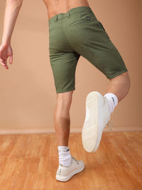 The Indian Garage Co Men Green Solid Slim Fit Regular Shorts