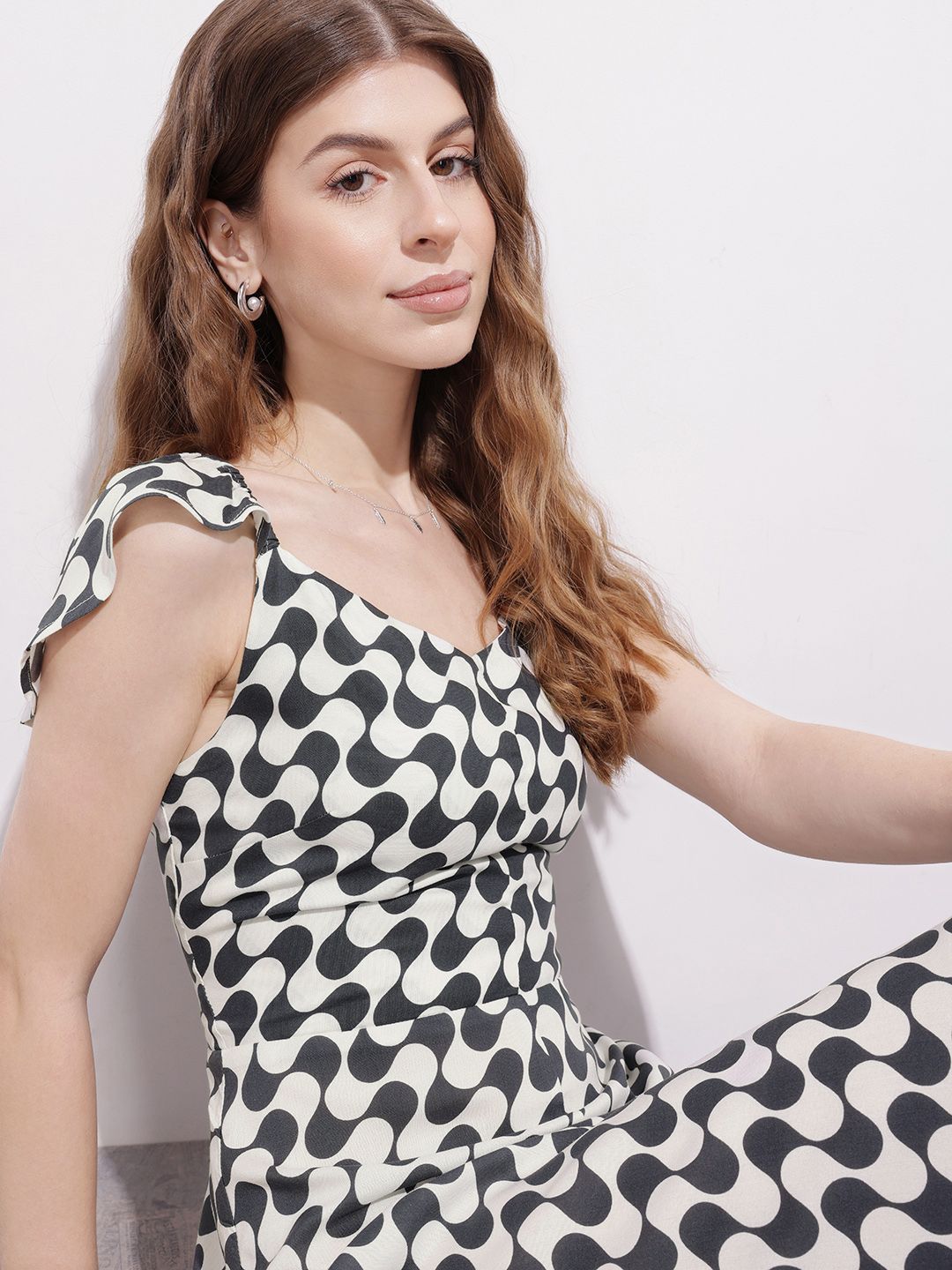 DressBerry Monochrome Maze Ruffled A-Line Midi Dress