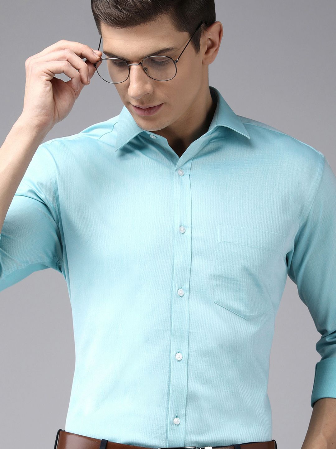 Park Avenue Men Turquoise Blue Solid Slim Fit Formal Shirt