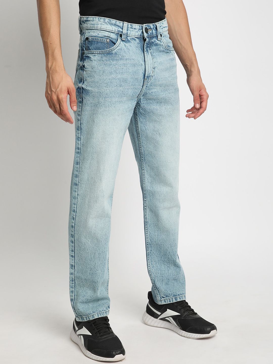 Bene Kleed Men Relaxed Fit Clean Look Heavy Fade Whiskers Pure Cotton Jeans