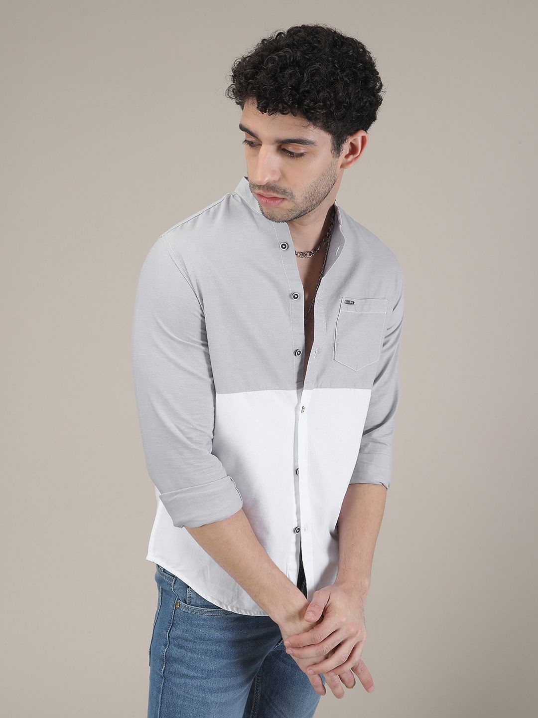 The Indian Garage Co Men Grey & White Slim Fit Colourblocked Casual Shirt