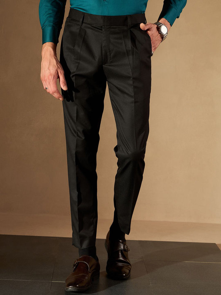 DENNISON Men Black Solid Smart Tapered Fit Easy Wash Pleated Cotton Formal Trousers